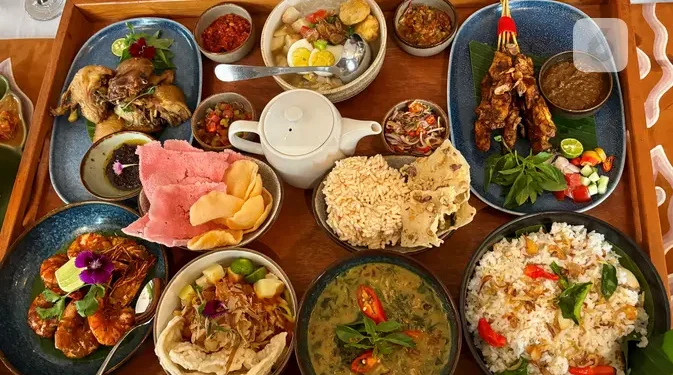 Plataran Rijsttafel, Menyajikan Ragam Cita Rasa Kuliner Indonesia yang Menggoda