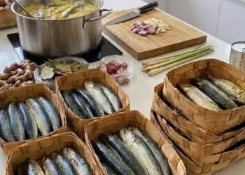 Mengolah Ikan Pindang Besek agar Tidak Asin dan Tetap Gurih serta Tidak Amis