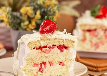 4 Resep Kue Stroberi yang Patut Dicoba