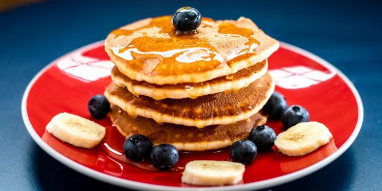 Resep Pancake Sourdough Terbaik untuk Memanfaatkan Starter yang Berlebih