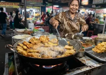 8 Mitos Salah Tentang Gorengan yang Masih Banyak Diyakini Orang