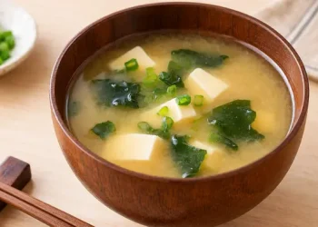 Resep Sup Miso Sederhana Tanpa Dashi Mudah untuk Cuaca Dingin